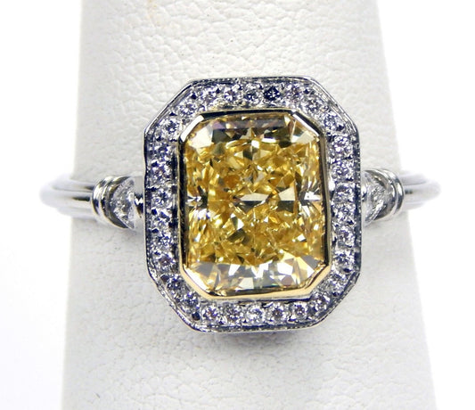 Platinum & 18k gold 2.64 carat Yellow diamond ring