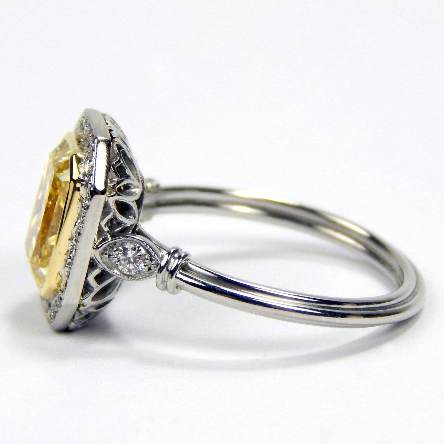 Platinum & 18k gold 2.64 carat Yellow diamond ring