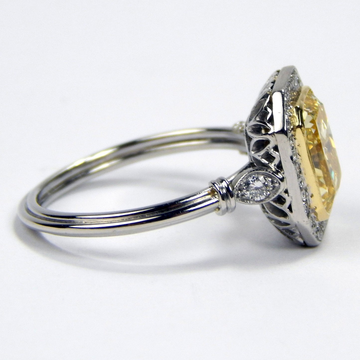 Platinum & 18k gold 2.64 carat Yellow diamond ring